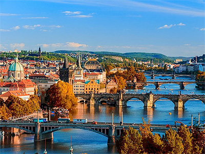Vidunderlige Prag med de smukke broer. - 371