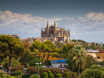 Palma de Mallorca med katedralen - 975